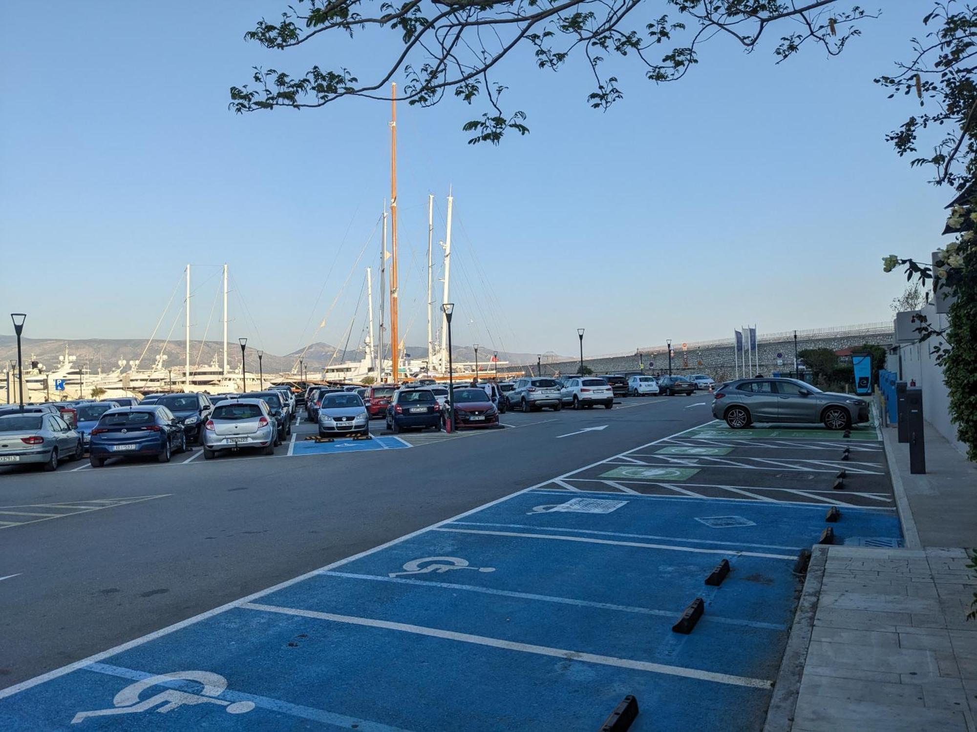 ピレウスHarbor View Havenアパートメント エクステリア 写真